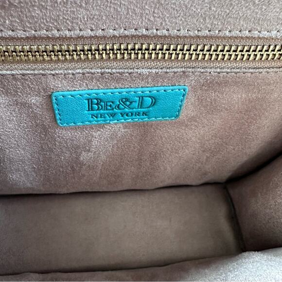 Be&D Turquoise Studded Gold  Hardware Textured Snakeskin Shoulder Handbag - Picture 3 of 15